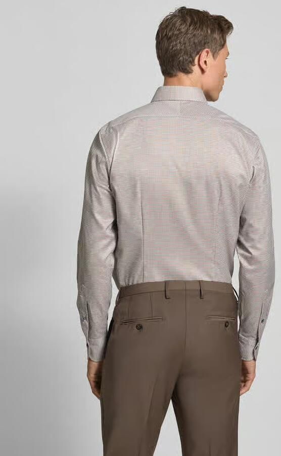 OLYMP SIGNATURE SLIM FIT Slim fit zakelijk overhemd met kentkraag model 'Savio'