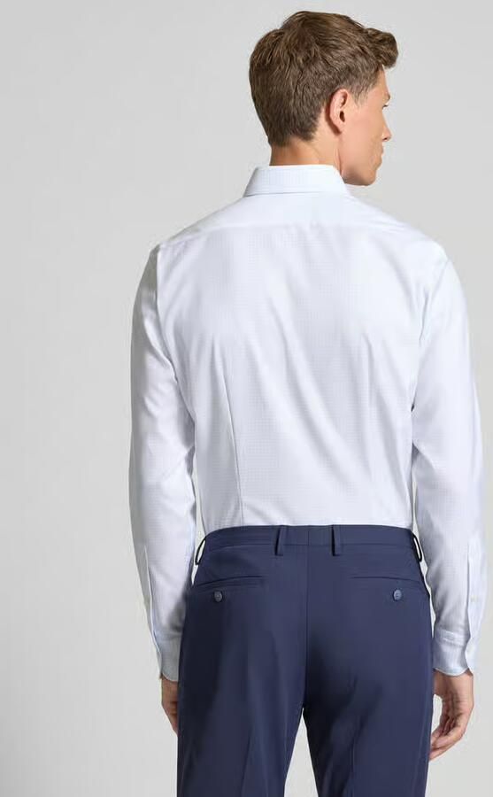OLYMP SIGNATURE SLIM FIT Slim fit zakelijk overhemd met kentkraag model 'Savio'