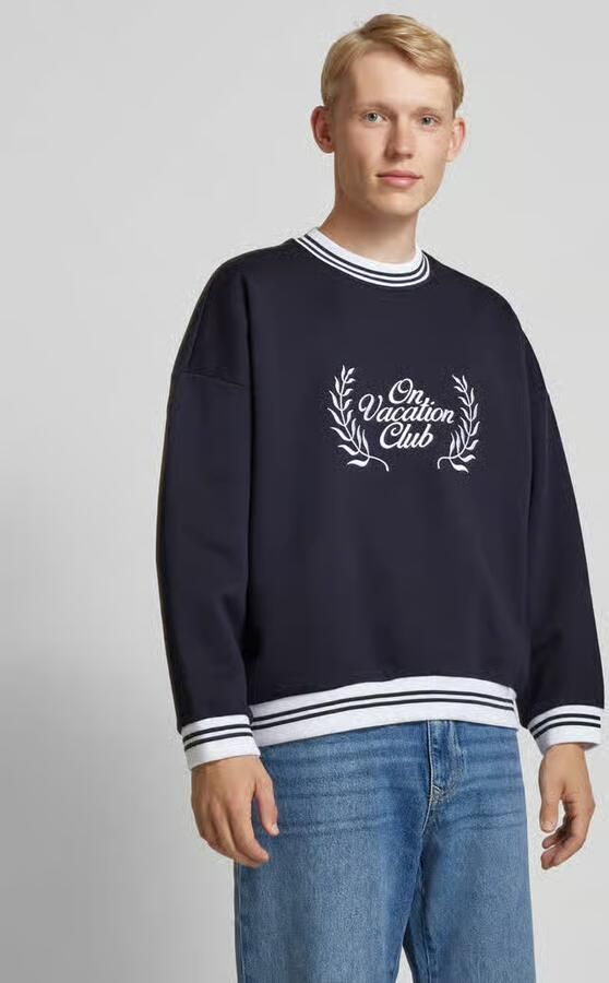 On Vacation Sweatshirt met labelprint model 'Laurel' - Foto 4