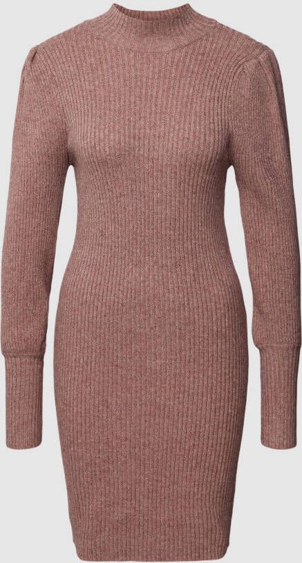 Only Gebreide jurk met opstaande kraag model 'KATIA'