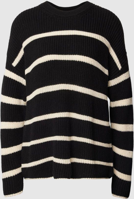 Only Trui met ronde hals ONLPERNILLE LS STRIPE O-NECK KNT NOOS