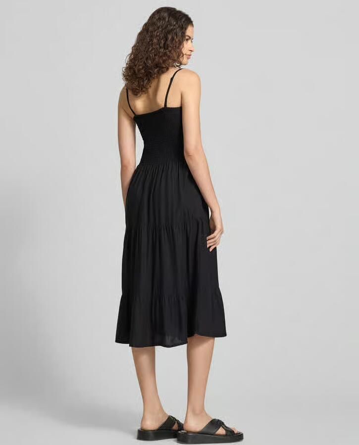 Only Getailleerde vrijetijdsjurk met gesmokte borst model 'ZELINA'