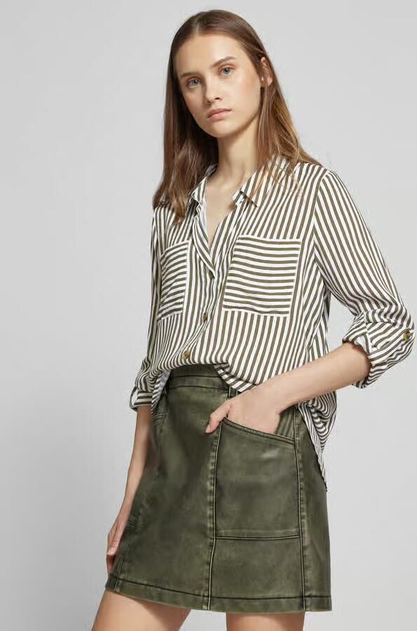 Only Blouse van viscose met verlengd rugpand model 'YASMIN'