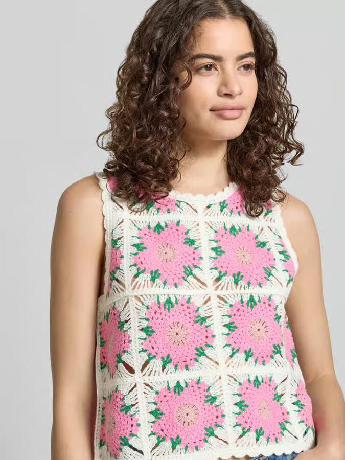 Only boxy fit knitwear-top met all-over motief model 'EMMA'