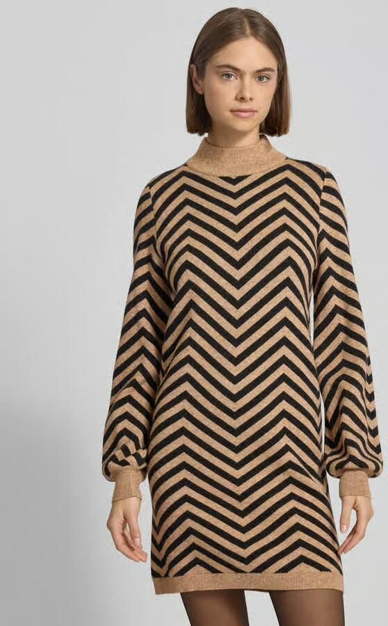 Only Flatteuze gebreide jurk van viscosemix model 'JULIA' - Foto 7