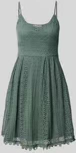 Only Getailleerde jurk met bandjes van katoenmix model 'HELENA'