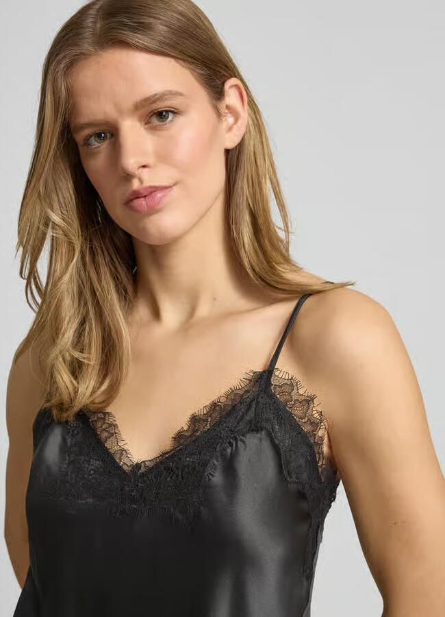 Only Getailleerde jurk van satijn met kant model 'BELLA'