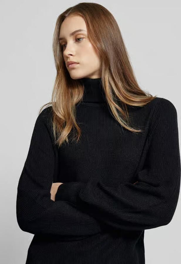 Only Gebreide jurk ONLSASHA L S ROLLNECK DRESS NCA KNT