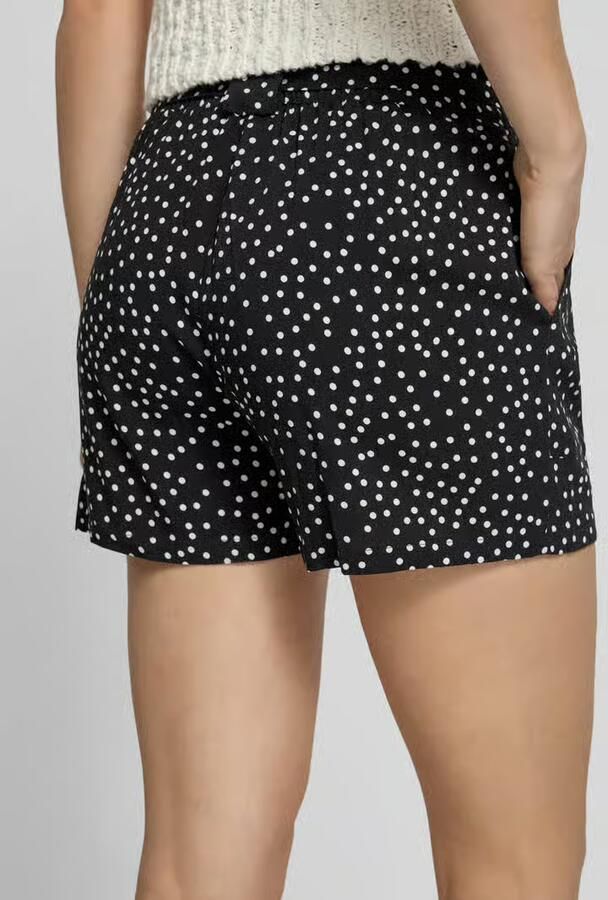 Only Loose fit bermuda s van pure viscose model 'NOVA'