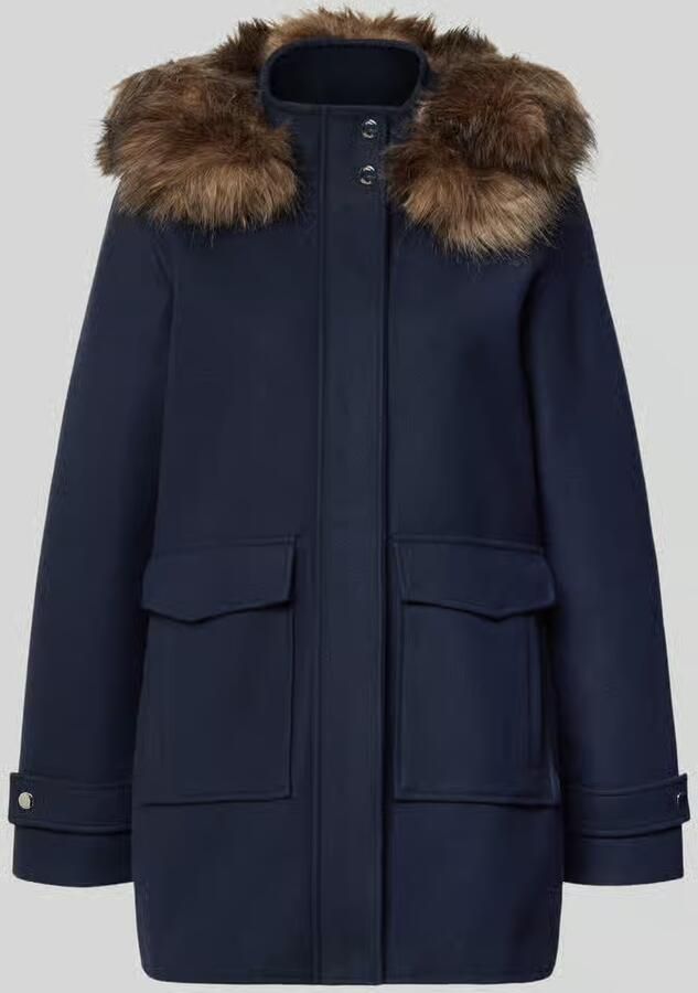 Only parka met capuchon van imitatiebont