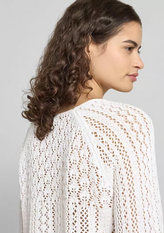 Only Korte gebreide pullover met all-over broderie anglaise model 'NOLA' - Foto 7