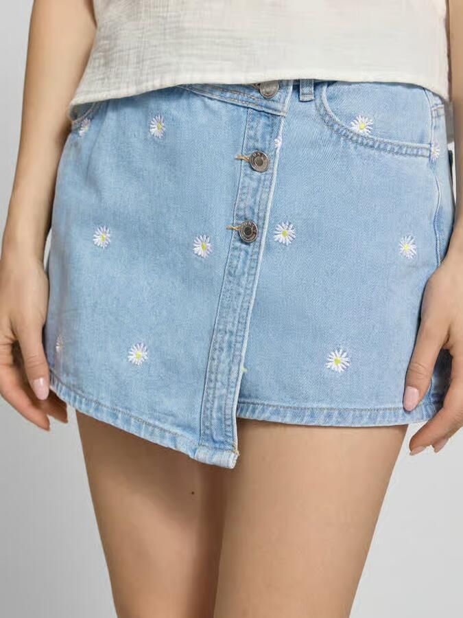 ONLY regular waist gebloemde casual short light blue denim - Foto 4