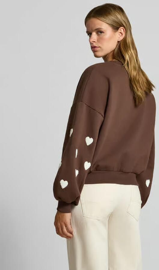 ONLY rechtvallende sweater met borduursels en hartjes bruin - Foto 3
