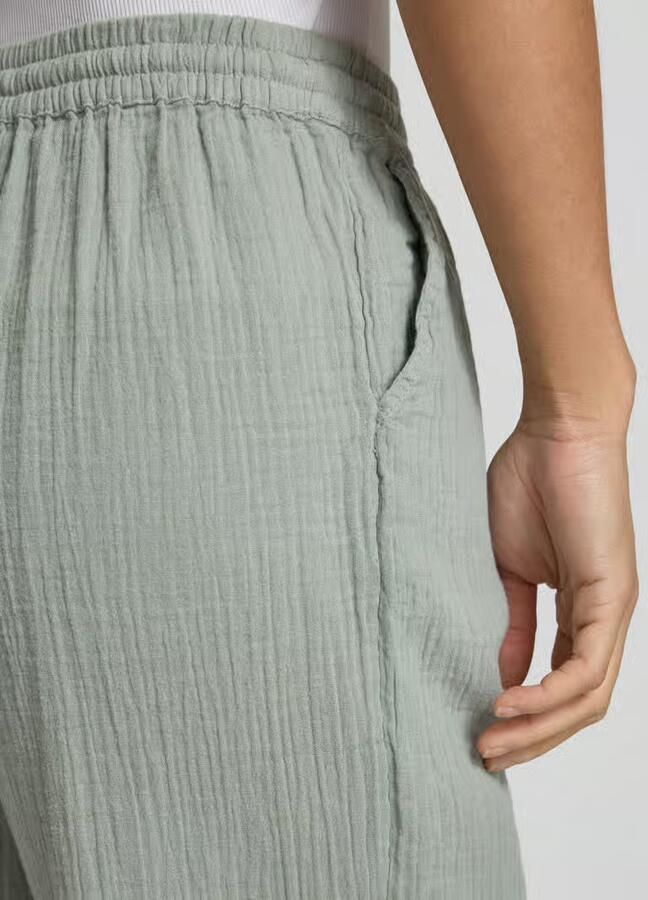 Only relaxed fit wijde broek van biologisch katoen model 'THYRA'