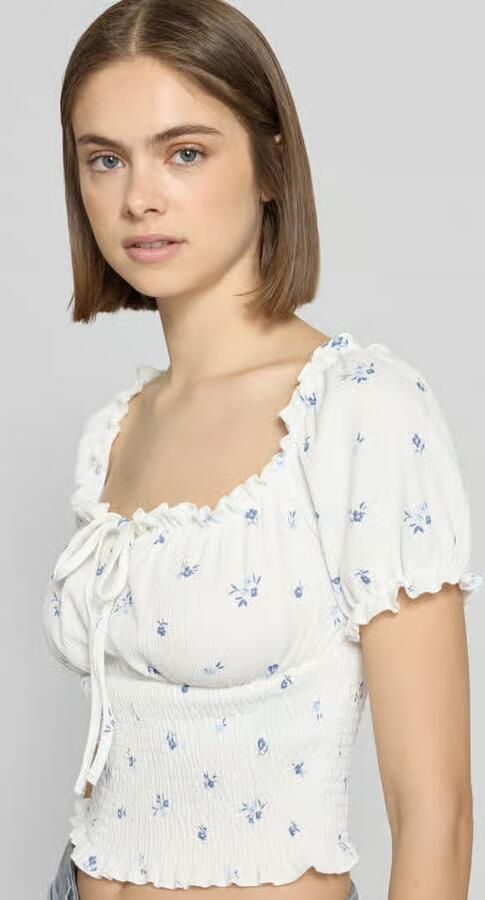 Only slim fit blousetop met all-over motief model 'HILLARY'