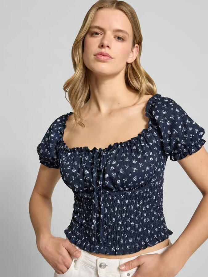 Only slim fit blousetop met all-over motief model 'HILLARY'