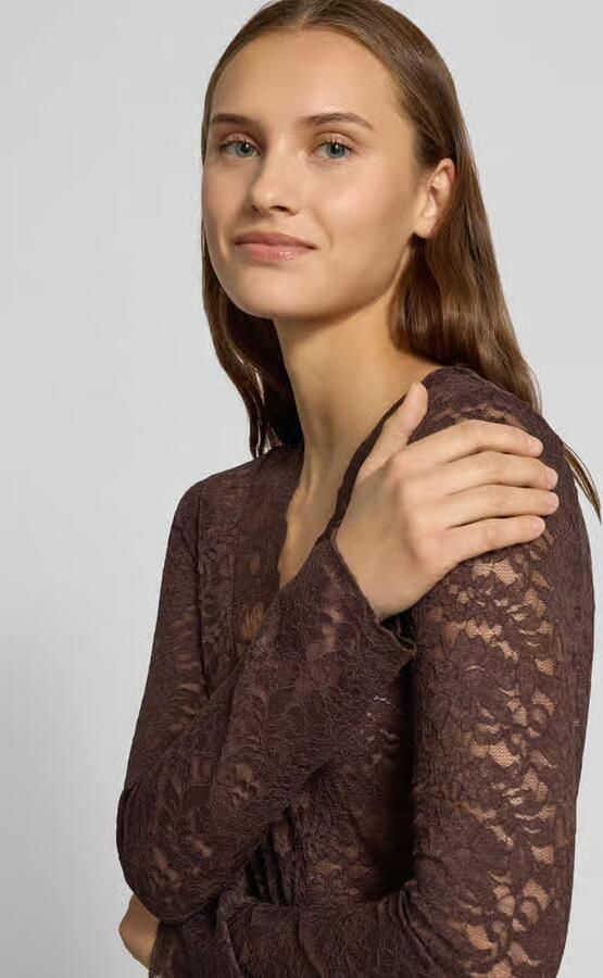Only Slim fit shirt met lange mouwen in kantlook model 'NIKKA'