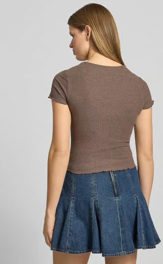 Only Slim fit T-shirt met Riblook Model 'EMMA'