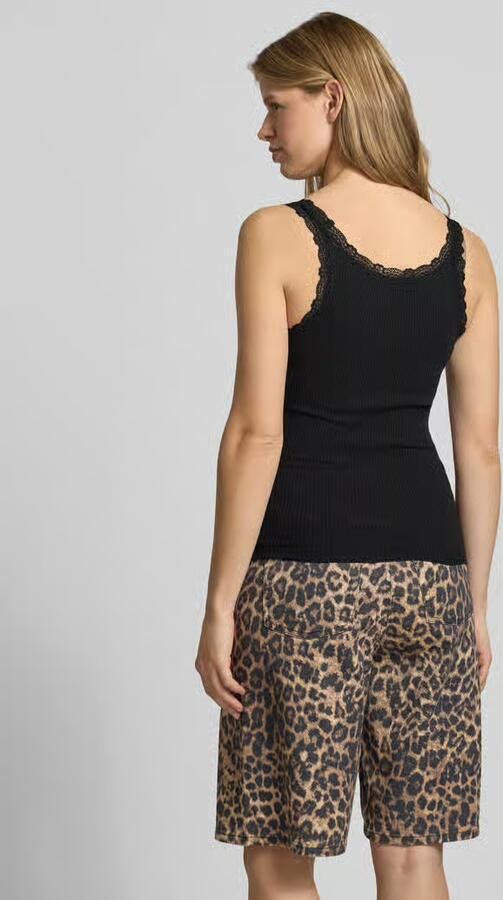 Only Tanktop ONLSARA – Tanktop met kantdetail bij de halslijn regular fit modisch jersey ribstof ronde hals - Foto 8