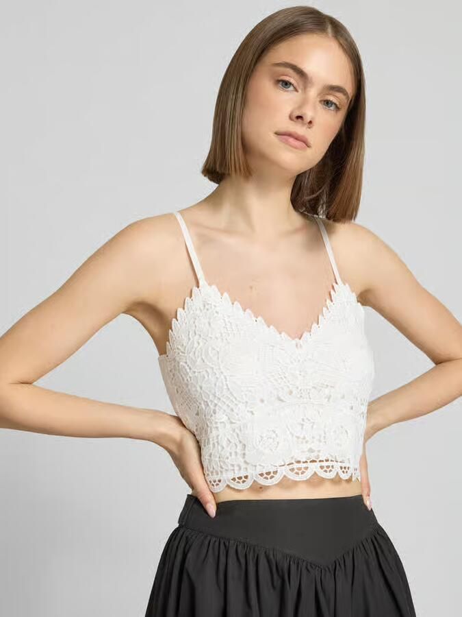 Only slim fit top met bandjes van viscosemix model 'HONEY'