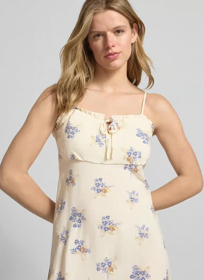 Only Smal vrijetijdsjurk van pure viscose model 'NELLY'