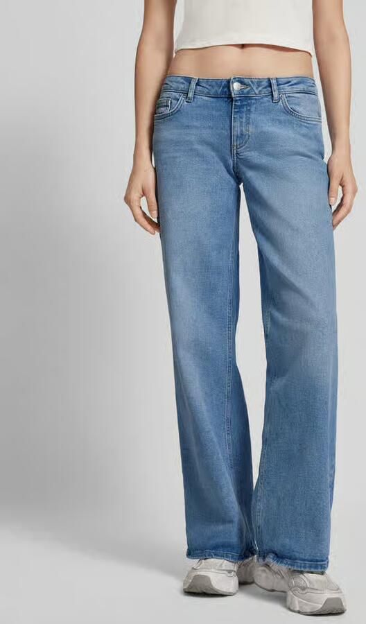 ONLY low waist wide leg jeans ONLJUICY light blue denim - Foto 5