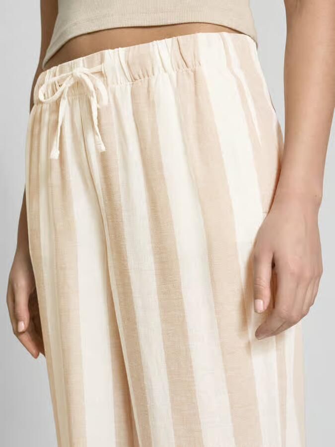 Only Wijde broek van een mix van viscose en linnen model 'CARO' - Foto 2