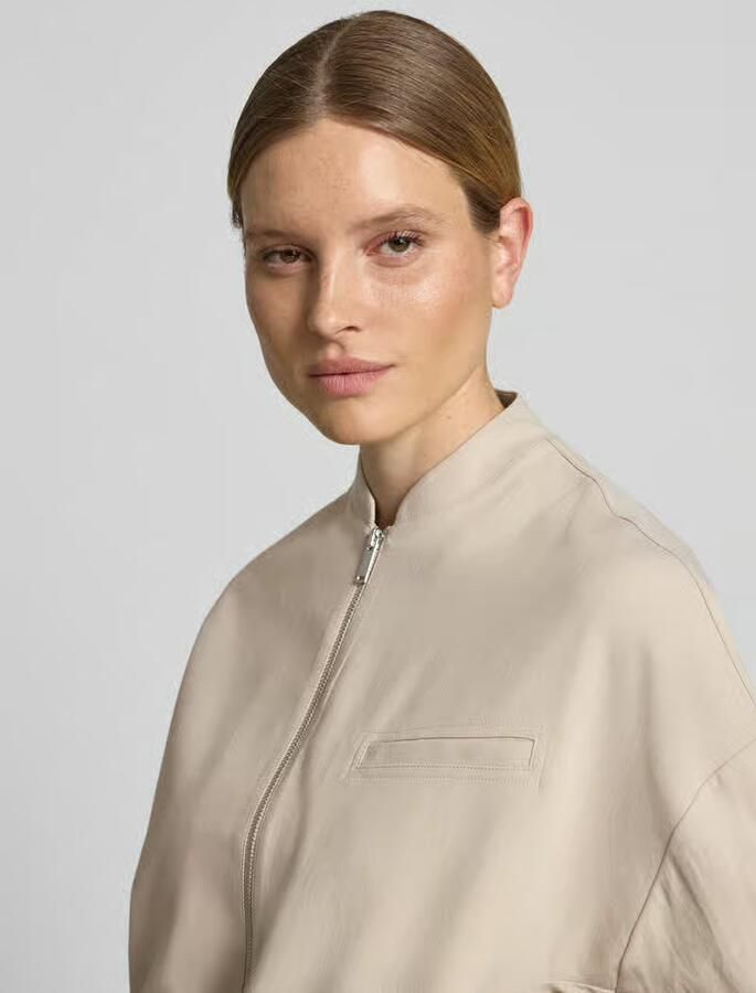 Opus Blouson met paspelzak op de borst model 'Jamassi'