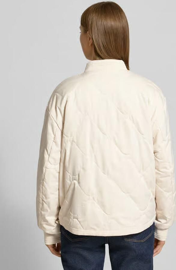 Opus Jack met klepzakken model 'Hallinu'