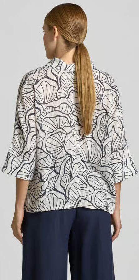 Opus relaxed fit blouse in all-over look model 'Fashell' - Foto 3