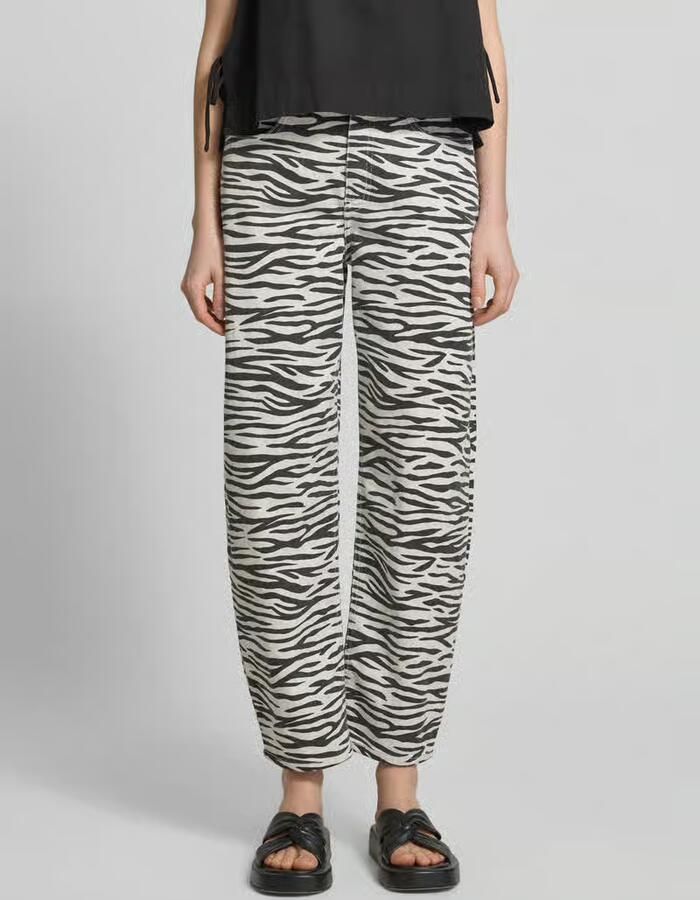 OPUS PANTS Barrel fit jeans met dierenprint model 'Mari Clear Zebra' - Foto 2
