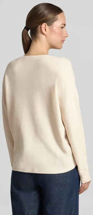 Oui Gebreide pullover met afgeronde V-hals model 'FREYJA'