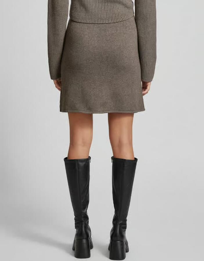 Oui Knielange rok met elastische band