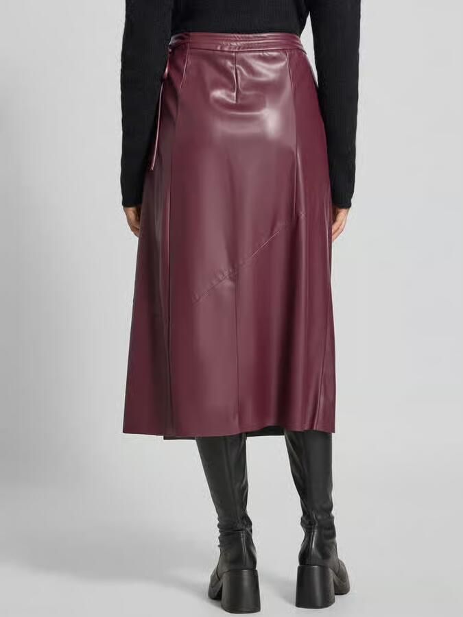 Oui Midirok in leerlook in asymmetrisch design