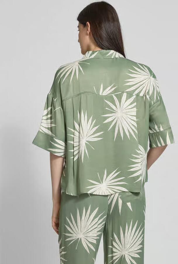 Oui Regular fit blouse van viscose met extra brede schouders