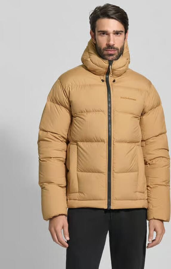 Peak Performance Gewatteerd jack met capuchon en labelstitching - Foto 4