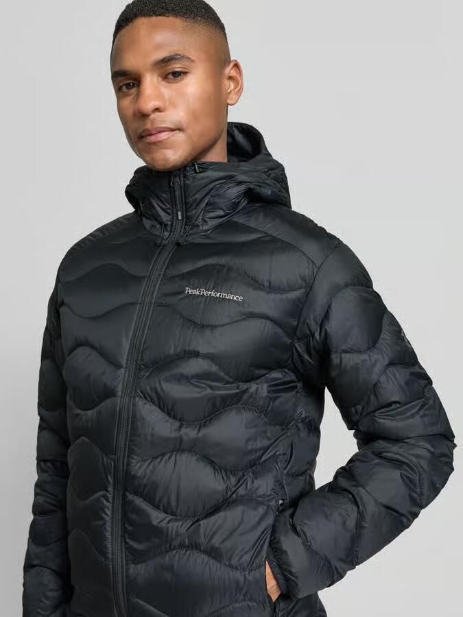Peak Performance Regular fit jack met logostitching model 'Helium' - Foto 2