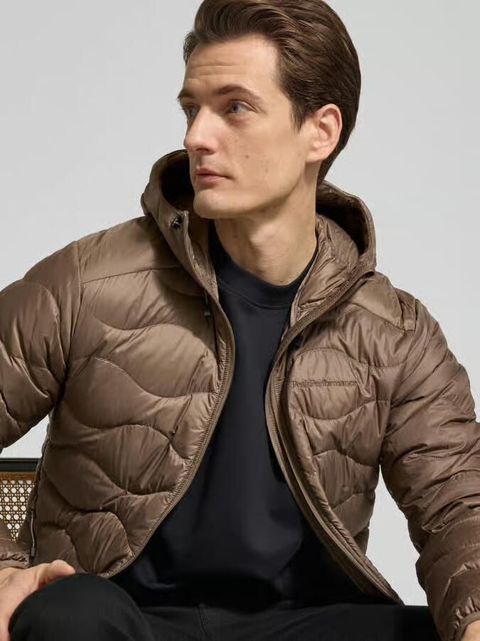 Peak Performance Regular fit jack met logostitching model 'Helium' - Foto 2