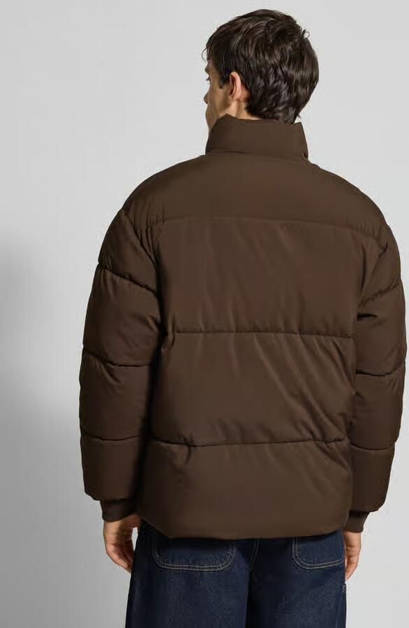 Pegador Regular fit gewatteerd jack met logostitching model 'Solin'