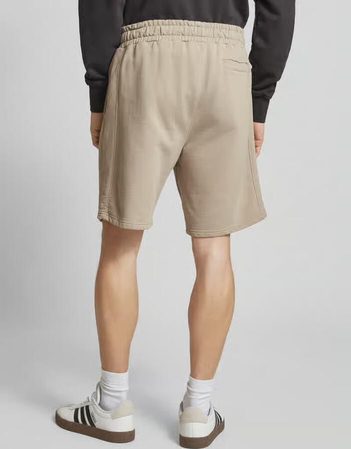 PEGADOR Regular fit sweatshorts met labelstitching model 'TERRY'