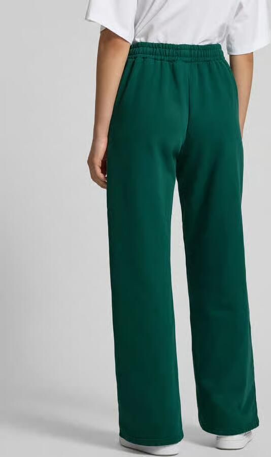 PEGADOR Wide fit sweatpants met logostitching model 'Anni'