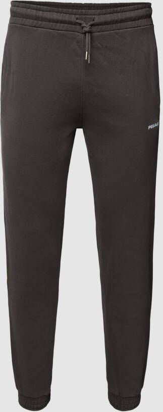 Pegador Sweatpants met labelstitching model 'HEAVY'