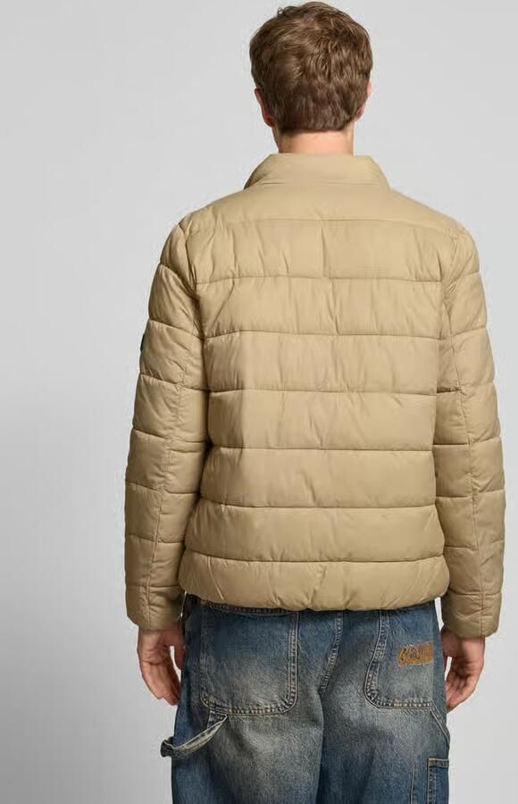 Pepe Jeans Regular fit gewatteerd jack met opstaande kraag