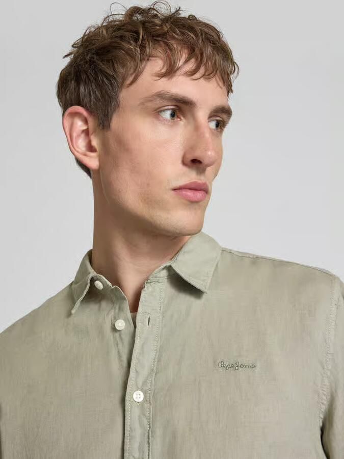 Pepe Jeans regular fit vrijetijdsoverhemd van mix van katoen en linnen model 'PAYTON'