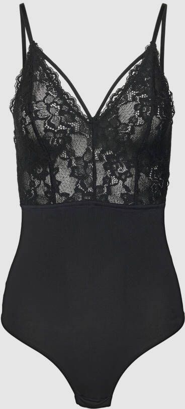 Pieces Body met kant model 'NICHELLE'