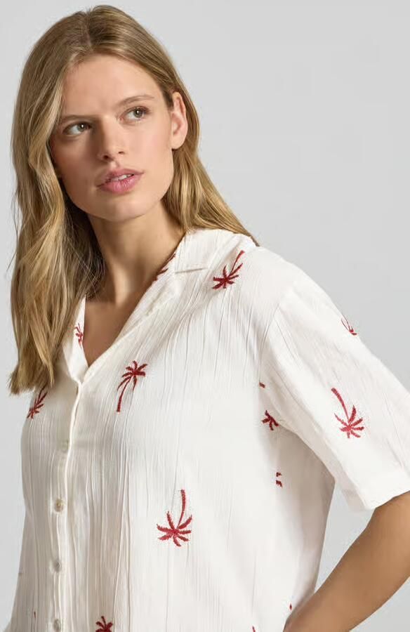 Pieces loose fit overhemdblouse van puur biologisch katoen model 'KIANA'
