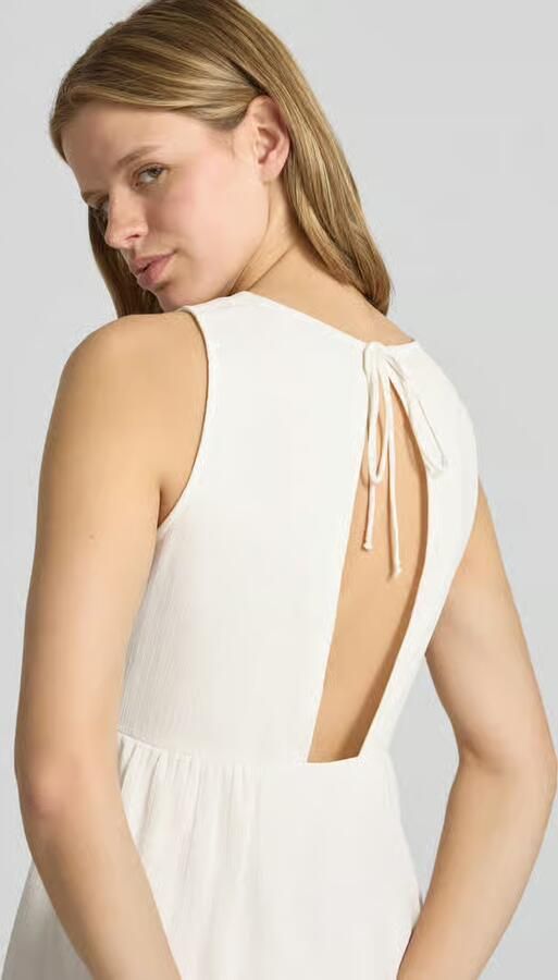 Pieces regular fit chiffonjurk in crêpe-look model 'LARA'