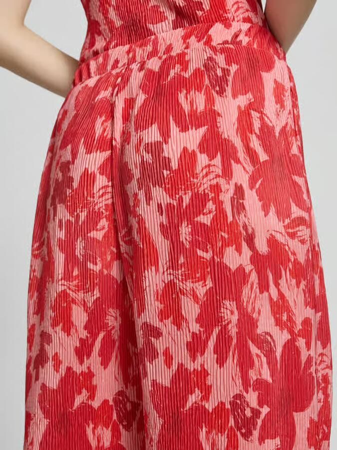 Pieces regular fit culotte met all-over motief model 'FLORA'
