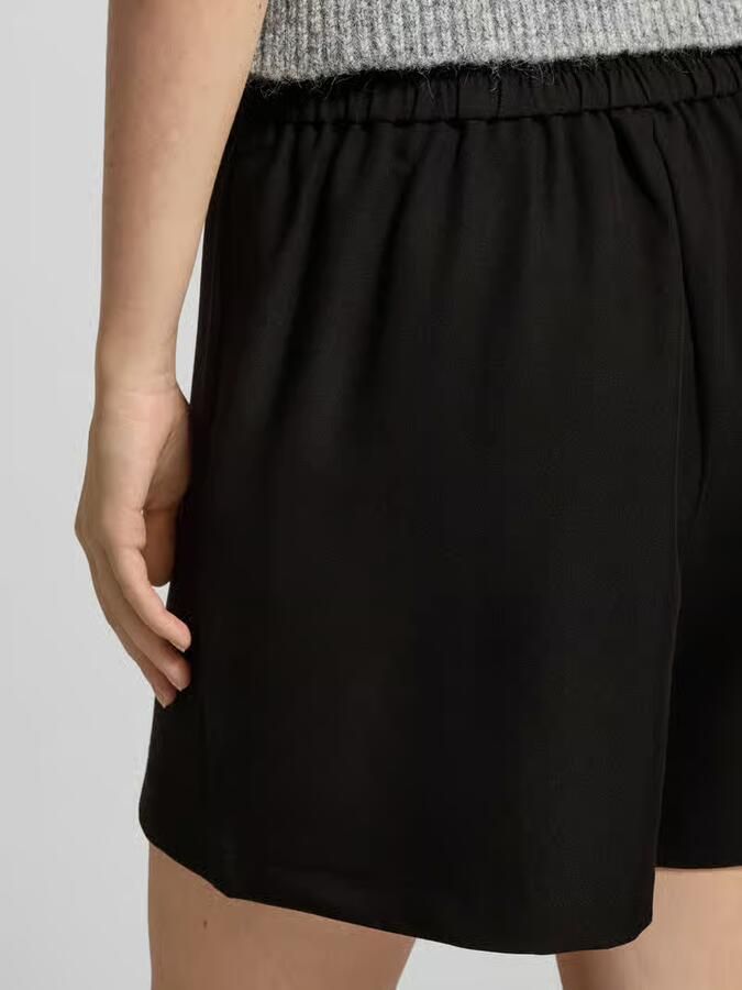 Pieces Regular fit korte broek met viscose model 'BOSELLA' - Foto 3
