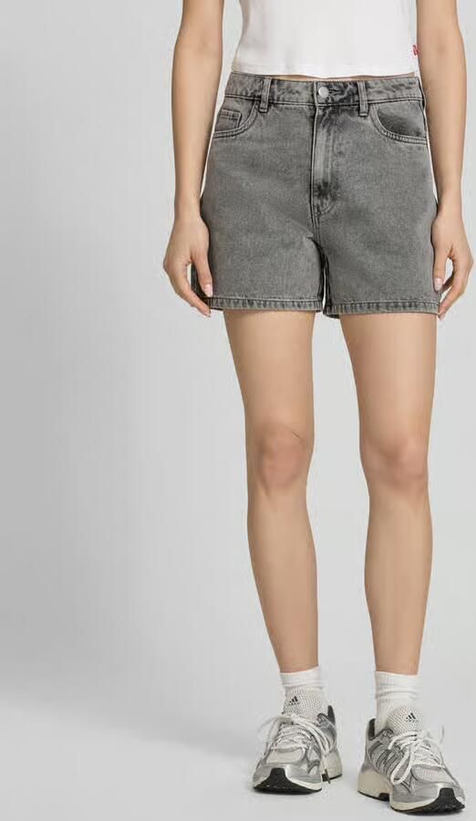 Pieces regular fit korte jeans van katoenmix model 'ABBI' - Foto 11